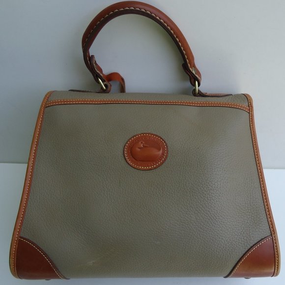 Vintage Dooney & Bourke leather handbag. - Picture 2 of 16